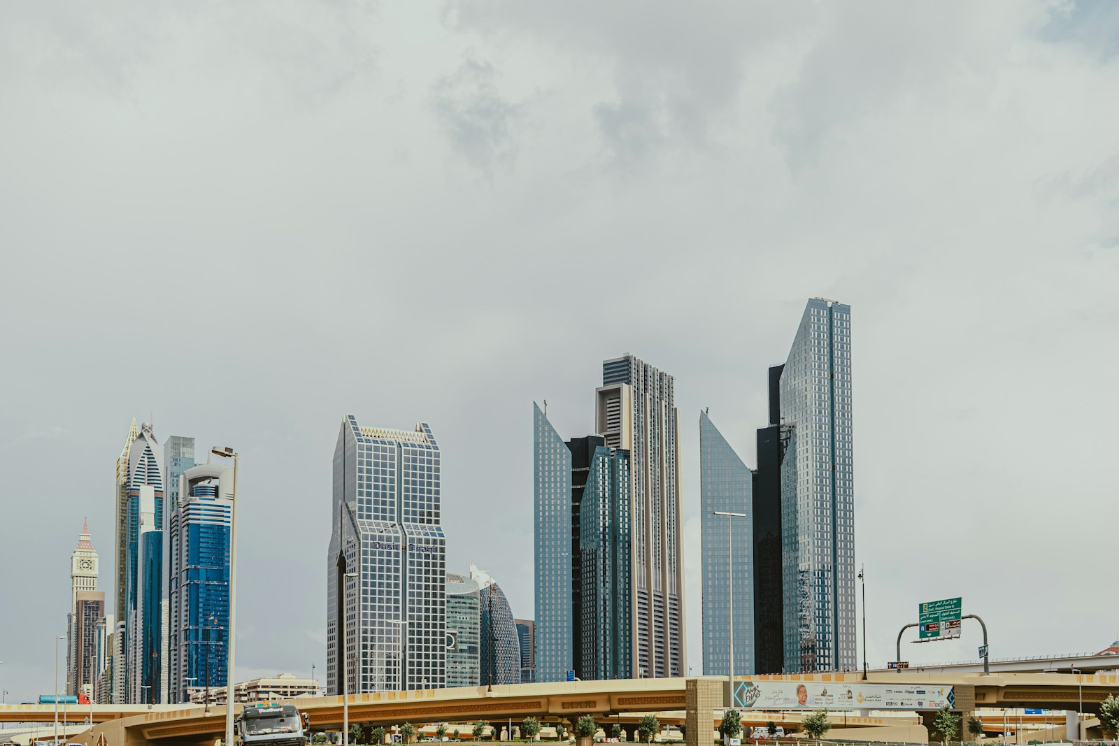 Lead Generation Agency in UAE: How to Build a B2B Pipeline That Actually Closes (2026 Guide)