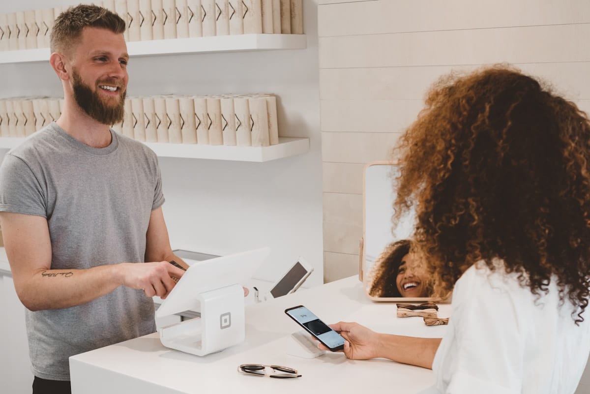 The Link between Customer Experience and Brand Advocacy